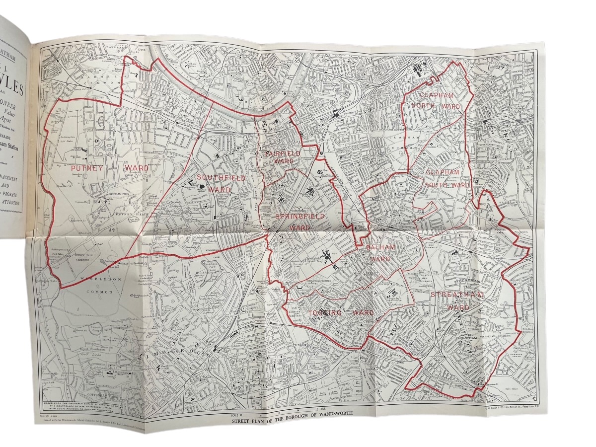 The Metropolitan Borough of Wandsworth. Official Guide. [with map]