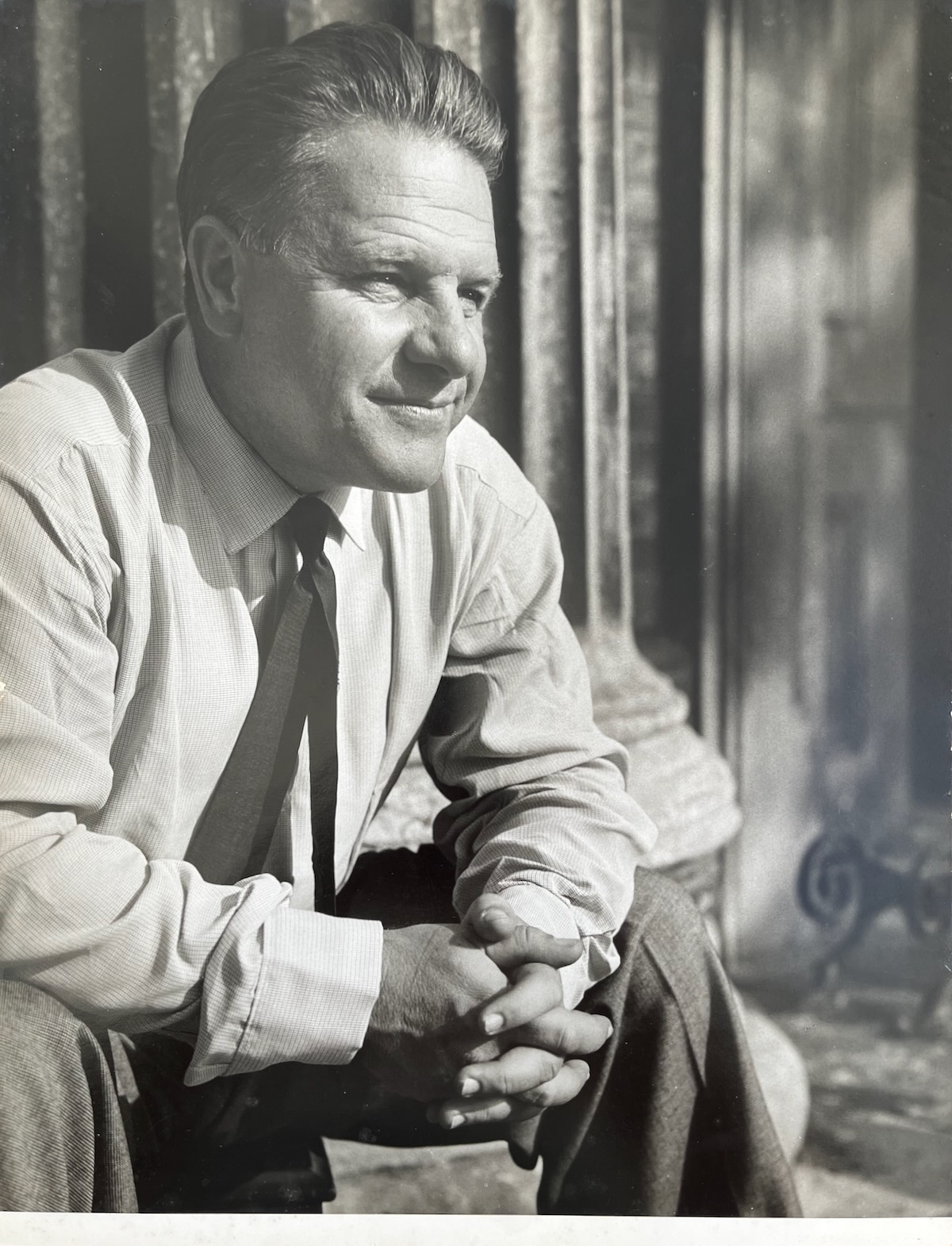 LAURENCE DURRELL. British Novelist, Poet, Dramatist and Travel Writer. 1912 - 90. Photographed by DOUGLAS GLASS.