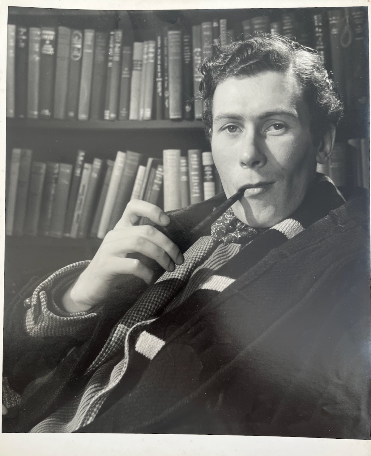 JOHN OSBORNE. English Playwright, Screenwriter and Actor. [With Pipe] 1929 - 94. Photographed by DOUGLAS GLASS.